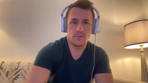 Snapshot of sirbubblesworth chatting on 02-21-25, 12:27 sirbubblesworth online show from 02-21-25, 12:27