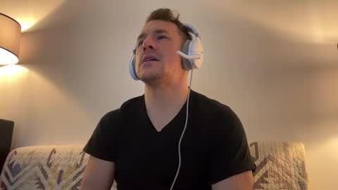 Snapshot of sirbubblesworth chatting on 02-22-25, 12:49 sirbubblesworth online show from 02-22-25, 12:49