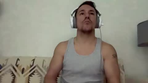 Snapshot of sirbubblesworth chatting on 02-23-25, 12:30 sirbubblesworth online show from 02-23-25, 12:30