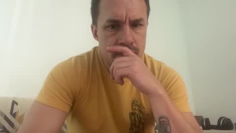 Snapshot of sirbubblesworth chatting on 03-05-25, 11:38 sirbubblesworth online show from 03-05-25, 11:38