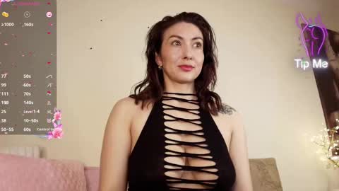 Snapshot of siren_indira_ chatting on 09-16-25, 05:47 siren indira online show from 09-16-25, 05:47
