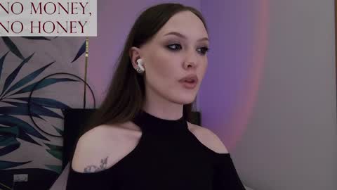 Snapshot of sirenaswhisper chatting on 05-25-26, 08:48 Goddess Sirena online show from 05-25-26, 08:48