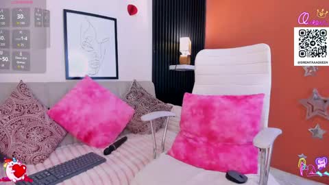 Snapshot of sirenita_xoxo chatting on 05-20-26, 10:21 Sirenita online show from 05-20-26, 10:21