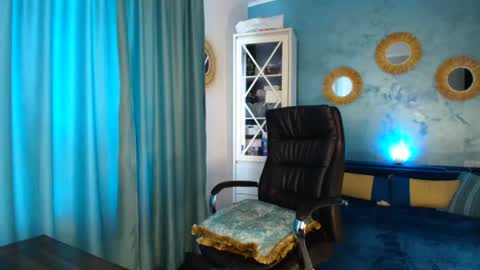 Snapshot of siriamasha chatting on 06-22-26, 08:33 Amasha11 online show from 06-22-26, 08:33