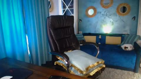 Snapshot of siriamasha chatting on 07-25-26, 08:45 Amasha11 online show from 07-25-26, 08:45