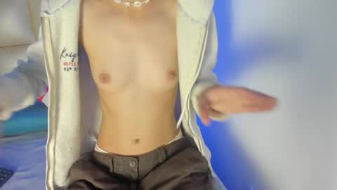 Snapshot of sirio_js chatting on 12-14-25, 05:02 sirio_js online show from 12-14-25, 05:02