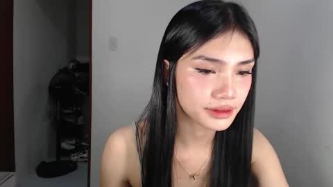 Snapshot of sissy_aljane chatting on 12-21-25, 02:02 Aljane online show from 12-21-25, 02:02