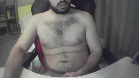 sissy_bear_ online show from 05-25-26, 11:38