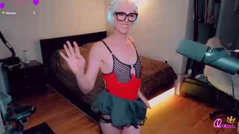 Snapshot of sissyashleigh chatting on 07-30-26, 11:59 Ashleigh Mak online show from 07-30-26, 11:59