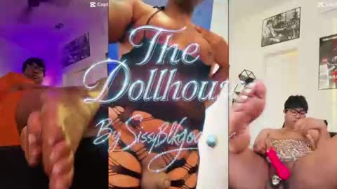 Snapshot of sissyblkgoddess858860 chatting on 07-16-26, 02:17 Sissyblkgoddess online show from 07-16-26, 02:17