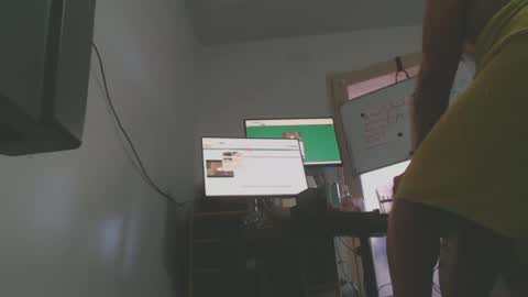 Snapshot of sissyboilooking chatting on 01-26-25, 05:56 RESPONDS WELL TO ... online show from 01-26-25, 05:56