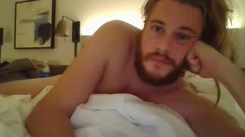 Snapshot of sissyboy031 chatting on 02-04-26, 03:23 sissyboy031 online show from 02-04-26, 03:23