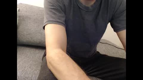 looking for older male ore female to use me sexually and be good to me ahhhhh online show from 02-11-26, 09:31