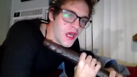 Snapshot of sissyemmalauren chatting on 10-16-25, 03:40 sissyemmalauren online show from 10-16-25, 03:40