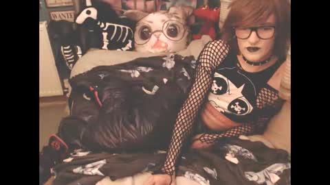 SissyGothx online show from 01-09-25, 02:01