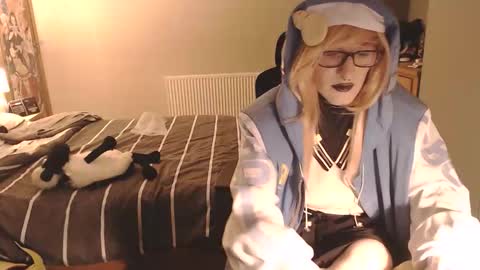 SissyGothx online show from 12-05-25, 01:03