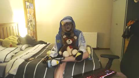 SissyGothx online show from 12-15-25, 01:21