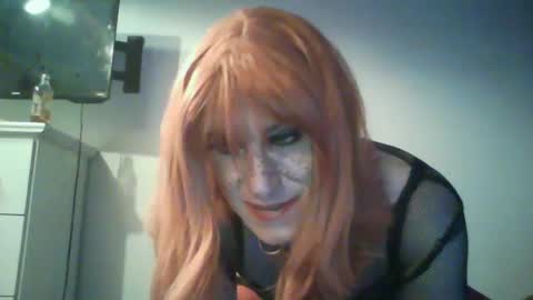 Snapshot of sissysara4fun chatting on 09-14-25, 07:18 I messy facials online show from 09-14-25, 07:18