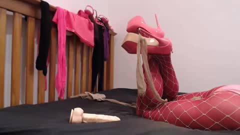 Lotty online show from 11-26-25, 05:58