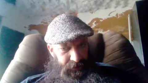 sitonmybeardxxx online show from 06-12-26, 08:41