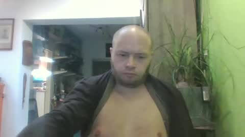 sixten19795 online show from 11-21-25, 08:24