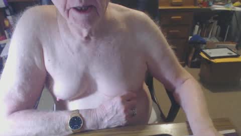 Snapshot of sjbottomboi chatting on 03-12-25, 05:35 sjbottomboi online show from 03-12-25, 05:35