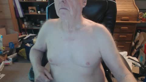 Snapshot of sjbottomboi chatting on 11-16-25, 11:21 sjbottomboi online show from 11-16-25, 11:21