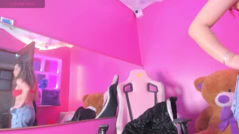 skaila_angels1 online show from 10-25-25, 01:13