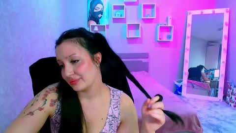 Skarlett Monliss online show from 04-18-26, 07:58