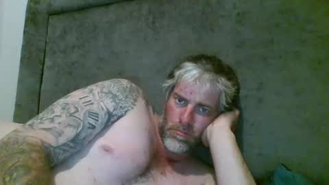 Snapshot of skataz89999 chatting on 11-17-25, 09:26 AJAY online show from 11-17-25, 09:26