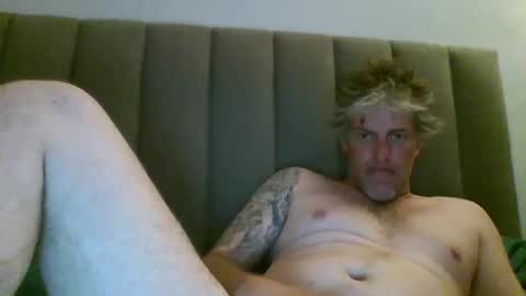 Snapshot of skataz89999 chatting on 11-30-25, 01:04 AJAY online show from 11-30-25, 01:04