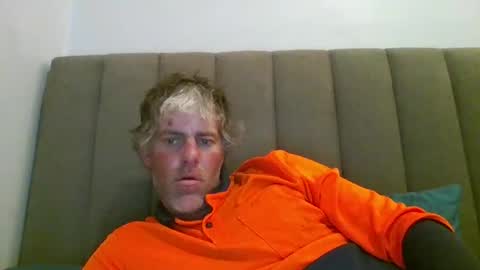 Snapshot of skataz89999 chatting on 12-01-25, 10:09 AJAY online show from 12-01-25, 10:09