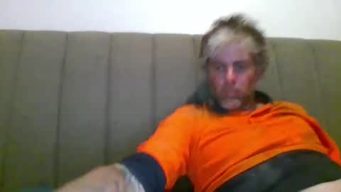 Snapshot of skataz89999 chatting on 12-02-25, 02:01 AJAY online show from 12-02-25, 02:01