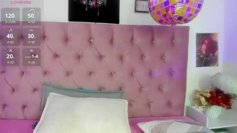 Snapshot of skay_wish chatting on 05-11-26, 04:04 skay_wish online show from 05-11-26, 04:04