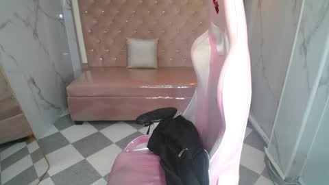 Skarlet online show from 03-28-26, 01:00