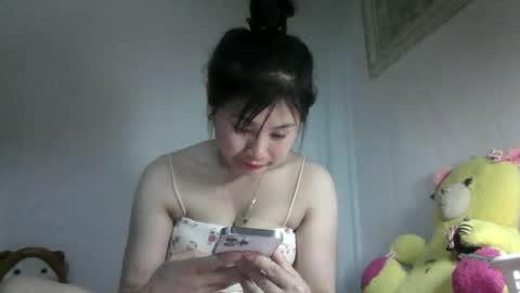 Snapshot of skie1111 chatting on 04-26-26, 01:31 Shie online show from 04-26-26, 01:31