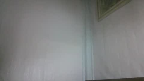 Snapshot of skie1111 chatting on 05-16-26, 02:27 Shie online show from 05-16-26, 02:27