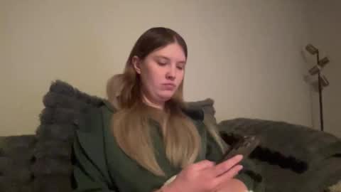 Snapshot of skiimaskabby chatting on 01-15-26, 05:23 skiimaskabby online show from 01-15-26, 05:23