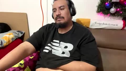 Elias online show from 12-30-24, 03:03