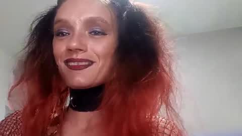 Skiniminitits online show from 09-21-25, 01:07