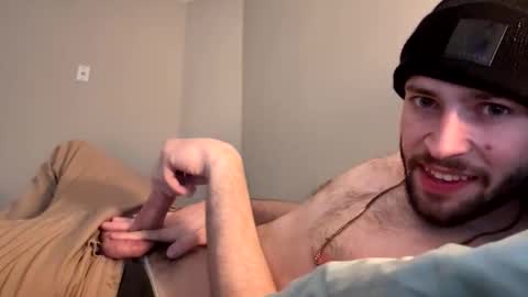 Snapshot of skinndick214 chatting on 02-07-26, 02:21 daddy online show from 02-07-26, 02:21