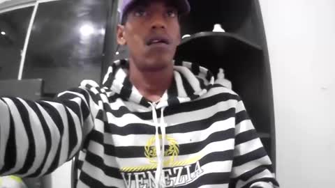 Snapshot of skinny_long_cock chatting on 03-15-26, 04:51 Albert online show from 03-15-26, 04:51