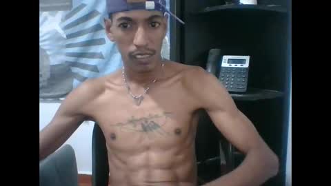 Snapshot of skinny_long_cock chatting on 04-15-26, 04:19 Albert online show from 04-15-26, 04:19
