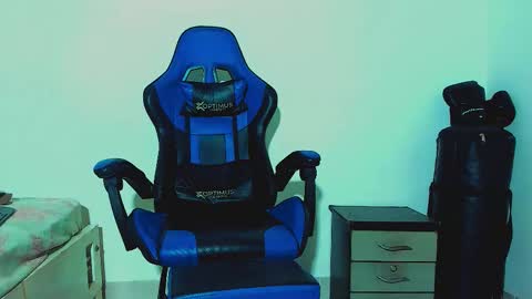 skinny marked online show from 10-27-25, 02:15