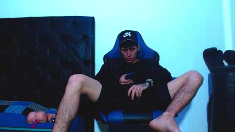 Snapshot of skinny_marked chatting on 01-18-26, 01:48 skinny marked online show from 01-18-26, 01:48