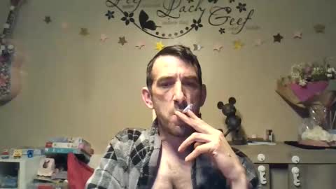 SkinnyBigCock2 online show from 04-18-26, 03:32
