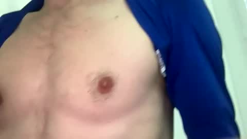 Snapshot of skinnybigdk chatting on 12-10-24, 02:28 skinnybigdk online show from 12-10-24, 02:28