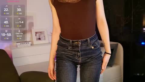 Ellie online show from 05-16-26, 09:13