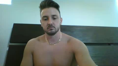 skinnyguylongdick1 online show from 01-25-25, 07:39
