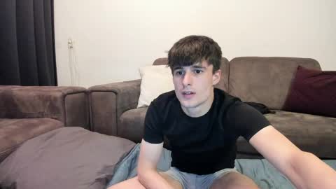 skinnyguywithbigd online show from 04-14-26, 11:44